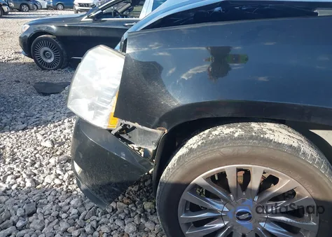 2007 Cadillac Escalade Standard z USA, uszkodzony, nr VIN 1GYFK63887R410392